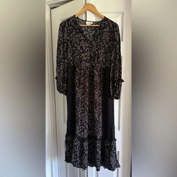 Universal Thread Floral Black Dress - Picture 3 of 13